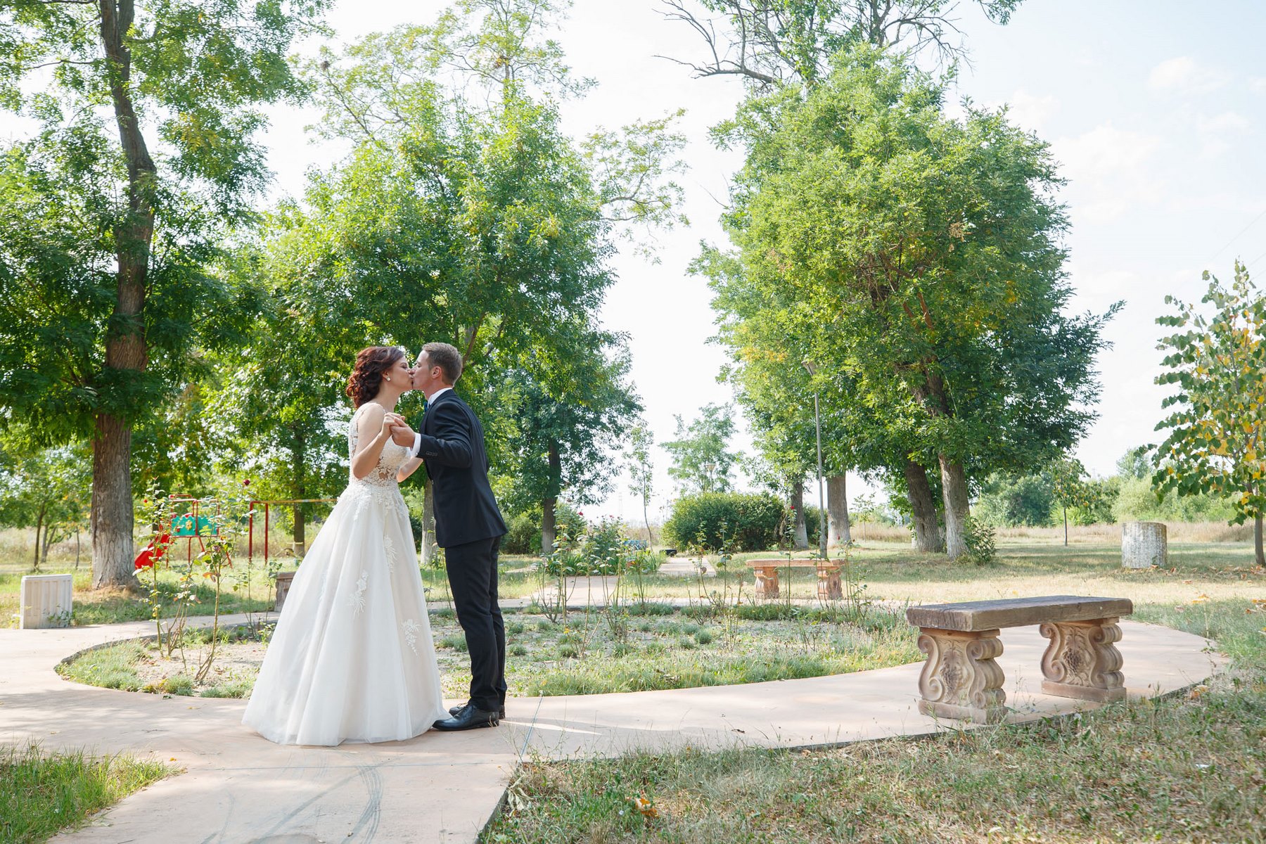 208 Anelia & Vencislav